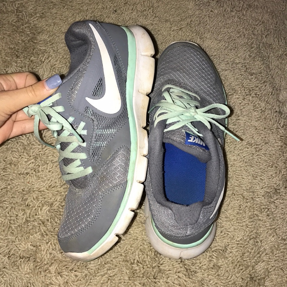 nike - Picture 3 of 4